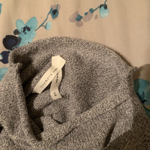 Crop sweater - Picture 2 of 2